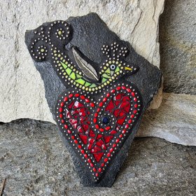 Bird on a Red Heart, Wall Hanging Slate, Mosaic Garden Stone, Porch Decor, Wall Decor