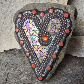 Iridescent Cream/Brown Mosaic Heart Garden Stone w/Angel Wings