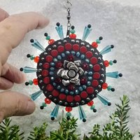 Rose Garden Wind Spinner, Teal and Red Rays, Home Decor, Garden Decor, Gardening Gift, (B)