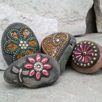 Garden Stone Paperweights, Secret Santa Stocking Stuffer, #1 Group Mosaic Heart and Rocks, Mosaic Garden Stone, Home Decor, Gardening, Gardening Gift,