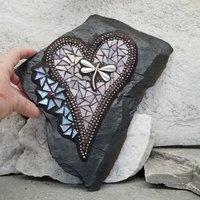 Iridescent pink and Light Lavender Wall Hanging Heart, Mosaic Garden Stone, Porch Decor, Wall Decor, Dragonfly