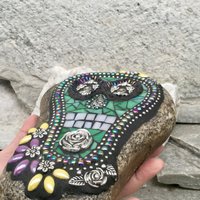 Dia de los Muertos / Day of the Dead / Skull Mosaic  / Garden Stone (1)