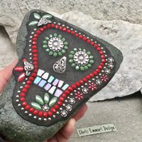 Black Skull / Day of the Dead / Skull Mosaic  / Garden Stone