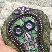 Purple and Green Skull / Day of the Dead / Skull Mosaic  / Garden Stone