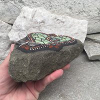 Pale Green Heart Garden Stone, Mosaic, Garden Decor