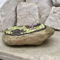 Custom Pet Memorial, Iridescent Flowers with Yellow, Black Paw Print - Dragonfly, Garden Stone, Garden Decor'