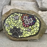 Custom Pet Memorial, Iridescent Flowers with Yellow, Black Paw Print - Dragonfly, Garden Stone, Garden Decor'