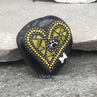 Garden Stone/Paperweights, YellowHeart, Group Mosaic, Pet Memorial, Mosaic Garden Stone, Home Decor, Gardening, Gardening Gift,