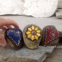 Garden Stone/Paperweights #2 Group Mosaic Heart, Mosaic Rock, Mosaic Garden Stone, Home Decor, Gardening, Gardening Gift,