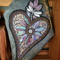 Peach Mixed Green/Brown Heart Mosaic / Garden Stone, Dragonfly