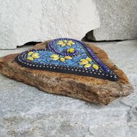 Medium Blue Mosaic Heart, Yellow Flowers, Garden Stone