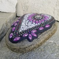 Iridescent Lavender Mosaic Heart, Purple Flowers, Garden Stone