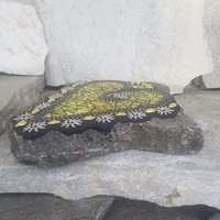 Sun Yellow Mosaic Heart Garden Stone, Mosaic Garden Decor  