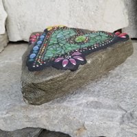  Green Heart Mosaic Garden Stone