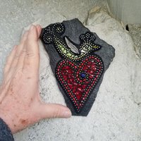 Bird on a Red Heart, Wall Hanging Slate, Mosaic Garden Stone, Porch Decor, Wall Decor