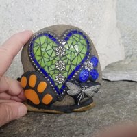 Light Lime Green Mosaic Heart Pet Memorial
