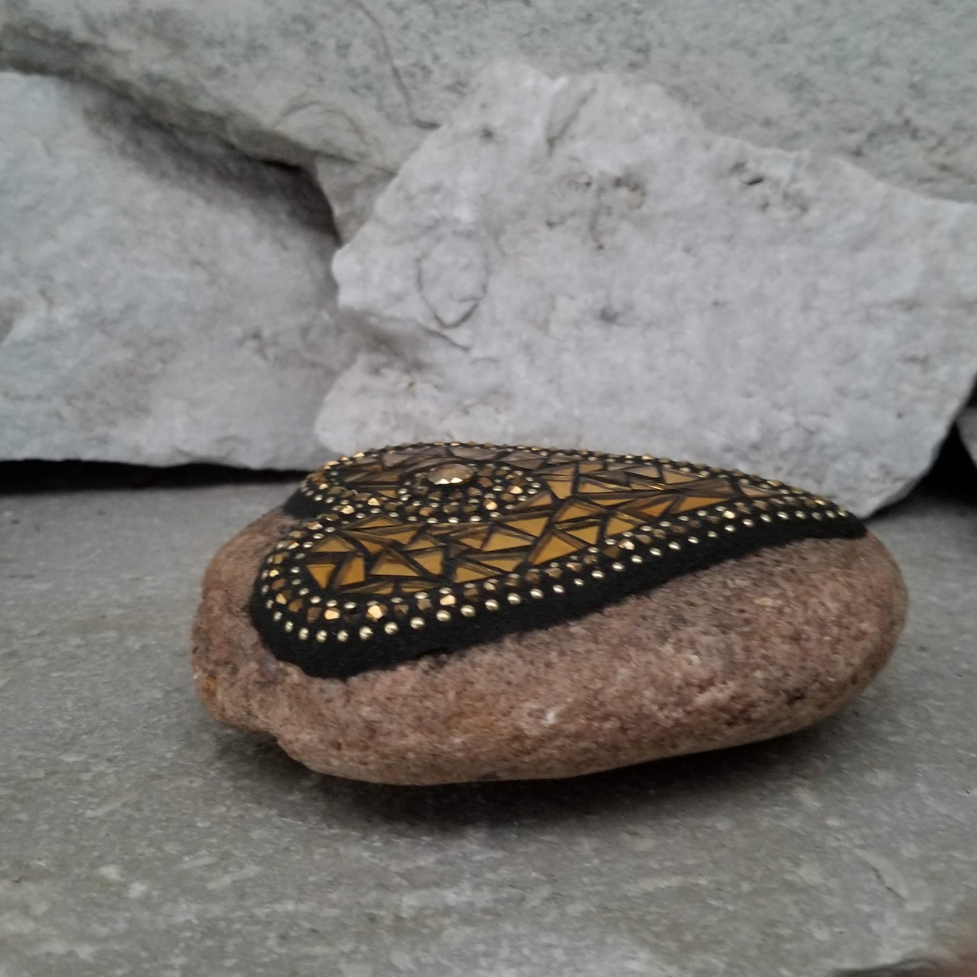 Gold Mirror Heart (2), Mosaic Paperweight / Garden Stone