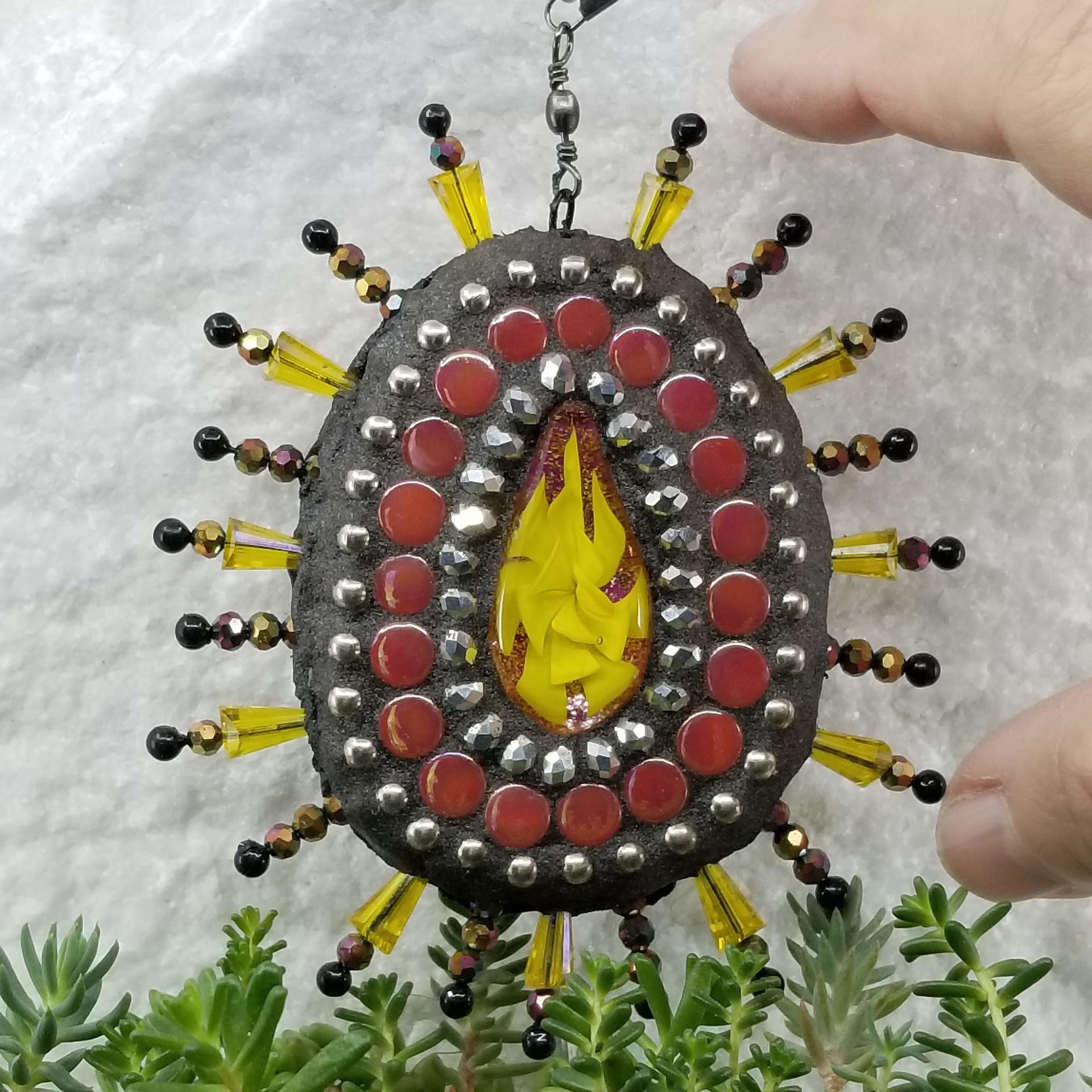 Fused Flower Garden Wind Spinner, Yellow Rays, Home Decor, Garden Decor, Gardening Gift