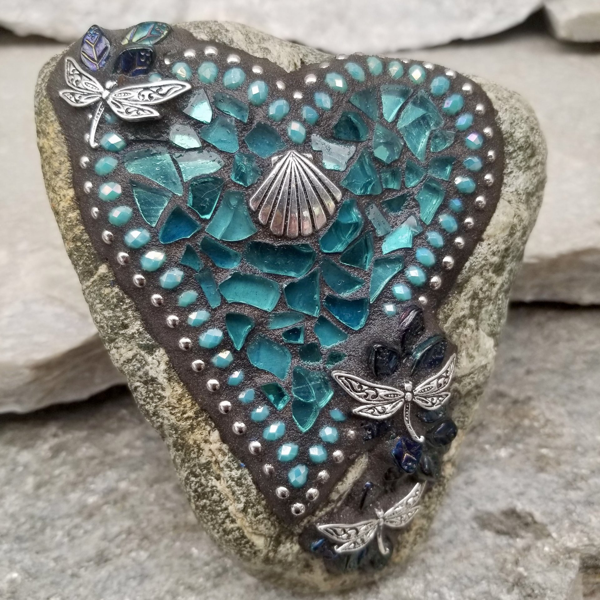 Aquamarine Mosaic Heart Garden Stone, GardnerGift, Garden Decor
