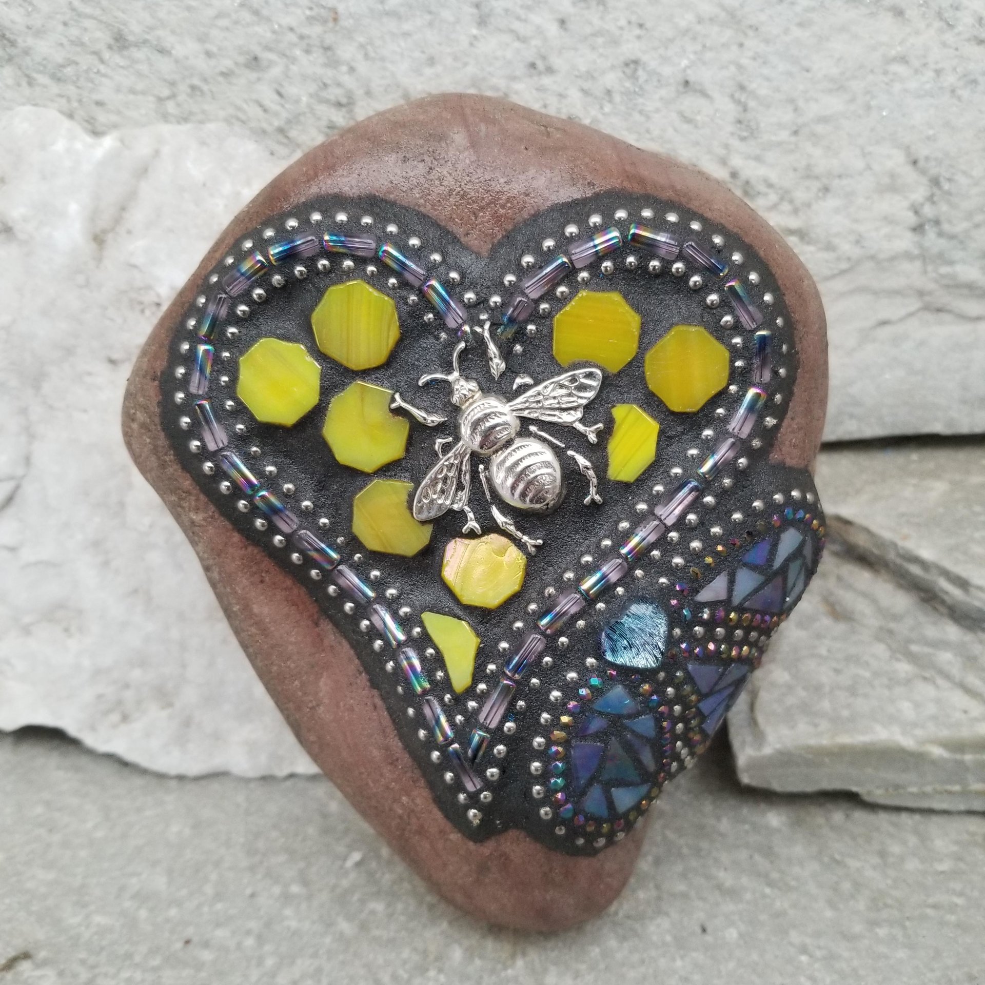 Heart with Bee Mosaic Garden Stone,  Gardener Gift, Home Decor, Garden Decor