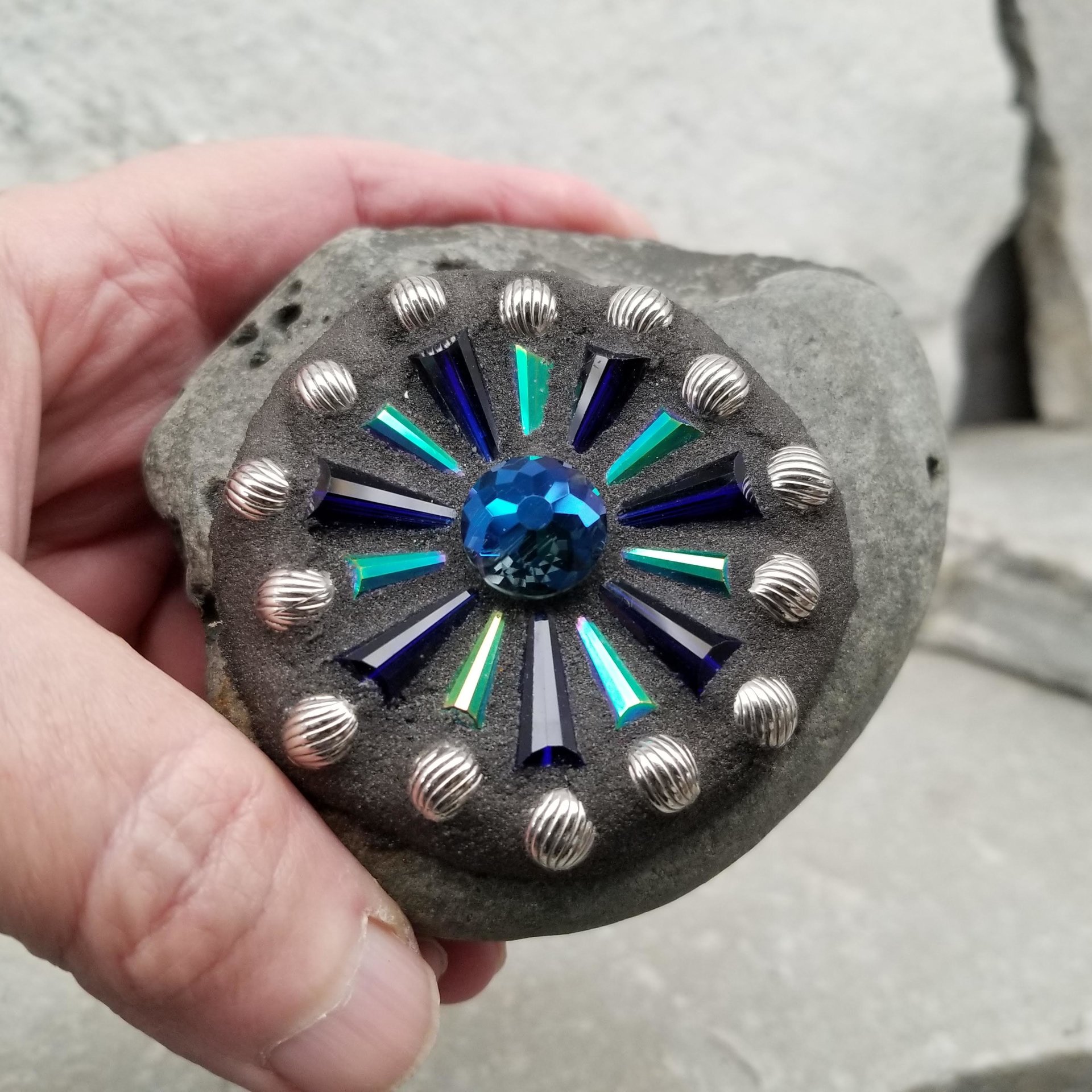 Garden Stone Paperweights, Secret Santa Stocking Stuffer, #3 Group Mosaic Heart and Rocks, Mosaic Garden Stone, Home Decor, Gardening, Gardening Gift,