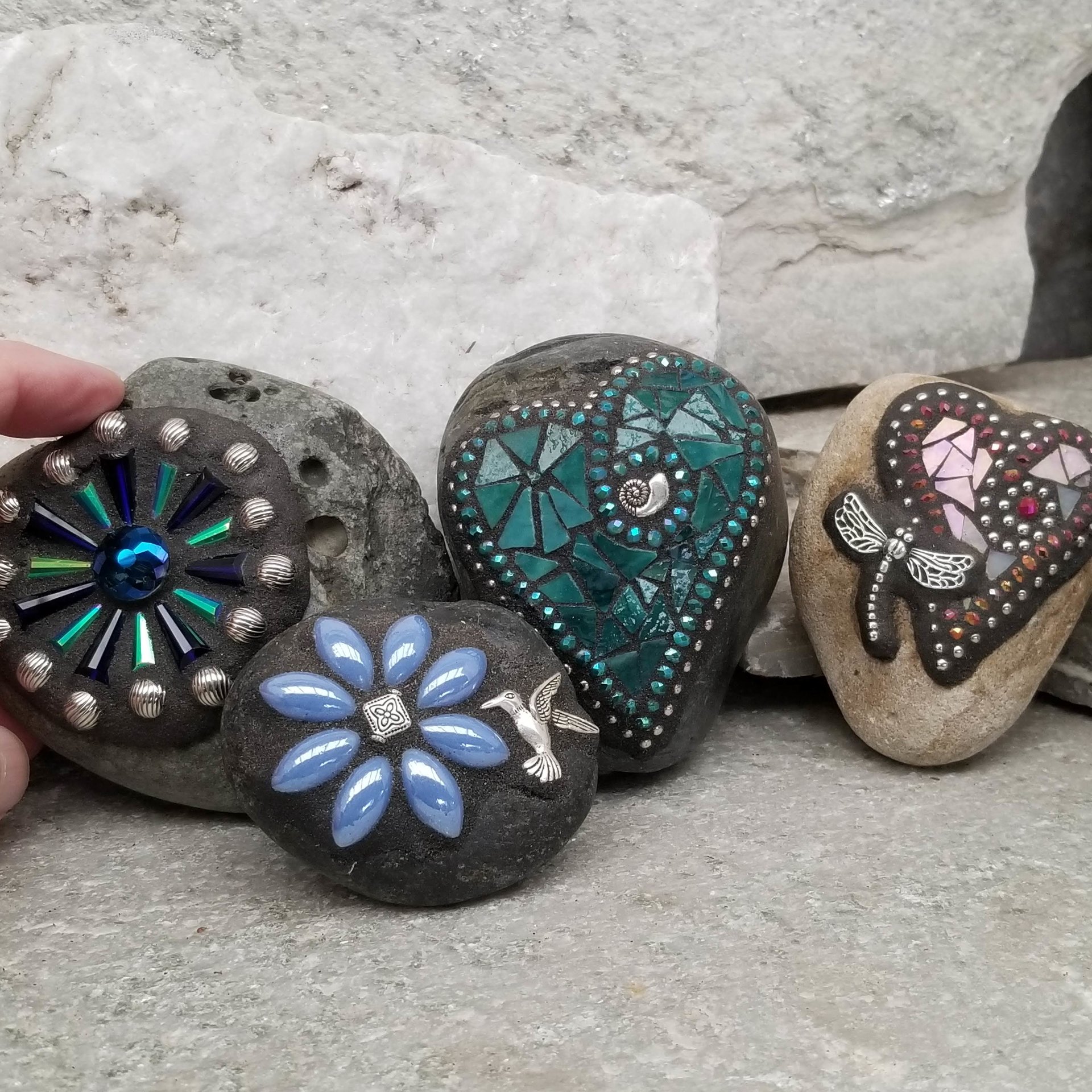Garden Stone Paperweights, Secret Santa Stocking Stuffer, #3 Group Mosaic Heart and Rocks, Mosaic Garden Stone, Home Decor, Gardening, Gardening Gift,