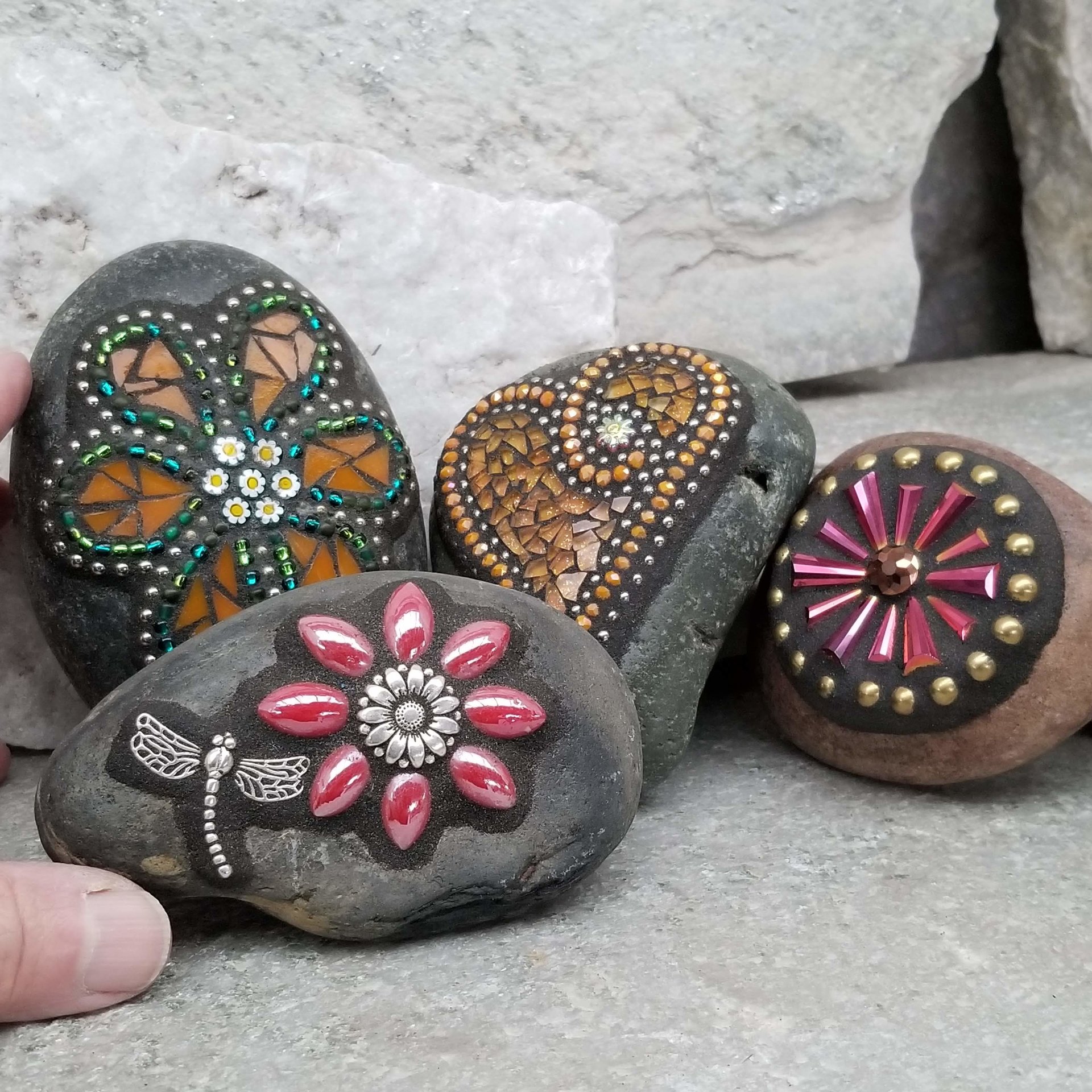 Garden Stone Paperweights, Secret Santa Stocking Stuffer, #1 Group Mosaic Heart and Rocks, Mosaic Garden Stone, Home Decor, Gardening, Gardening Gift,