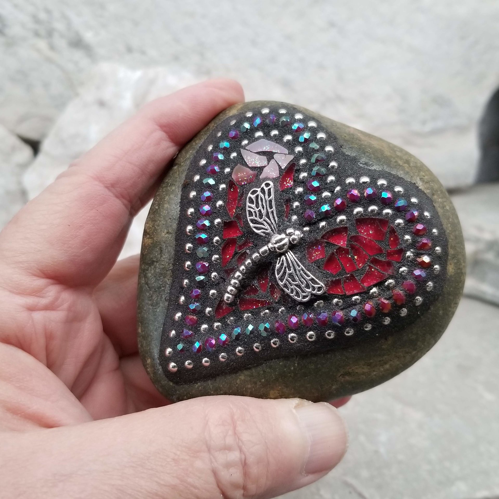 Garden Stone Paperweights, Secret Santa Stocking Stuffer, #5 Group Mosaic Heart and Rocks, Mosaic Garden Stone, Home Decor, Gardening, Gardening Gift,