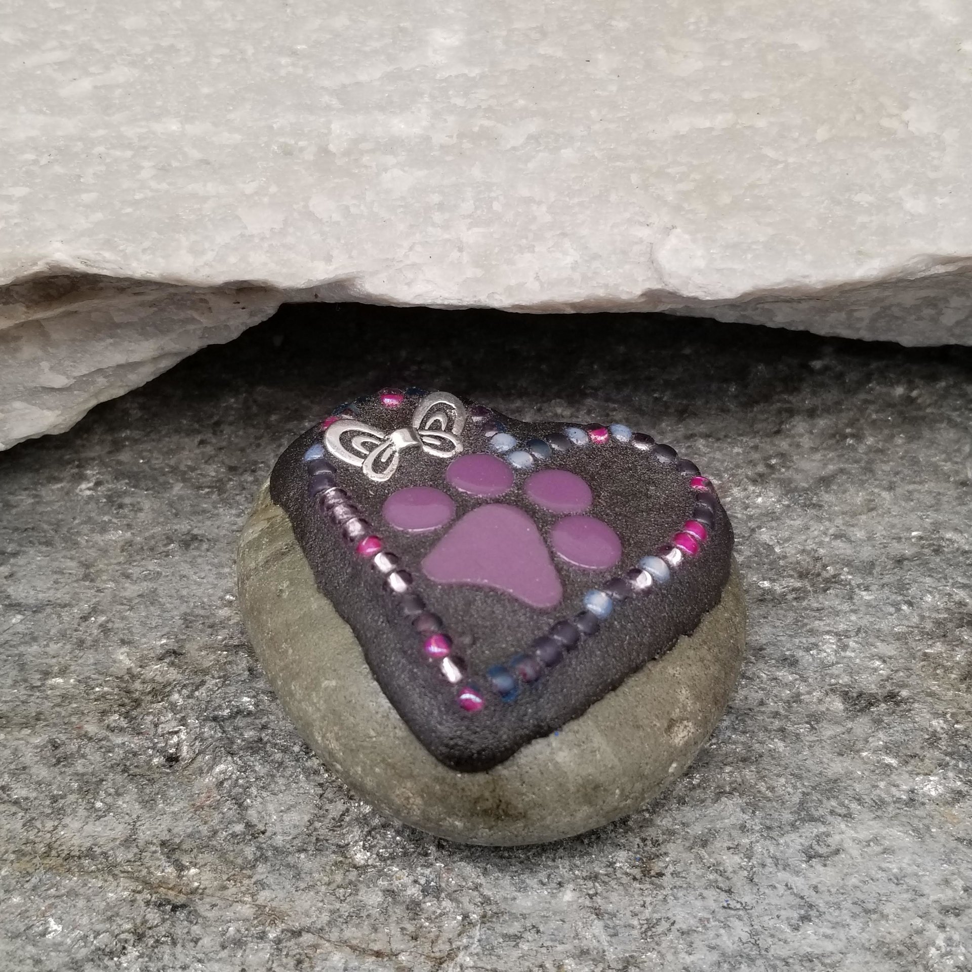 Purple Paw Print, Garden Stone, Pet Memorial, Garden Decor