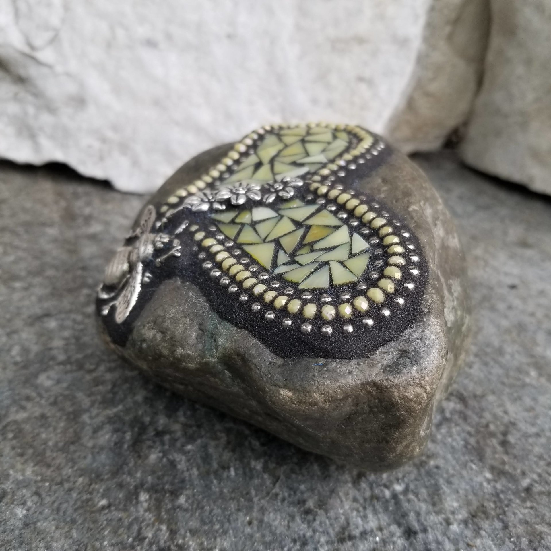 Iridescent Yellow Bee Heart, Mosaic Paperweight / Garden Stone