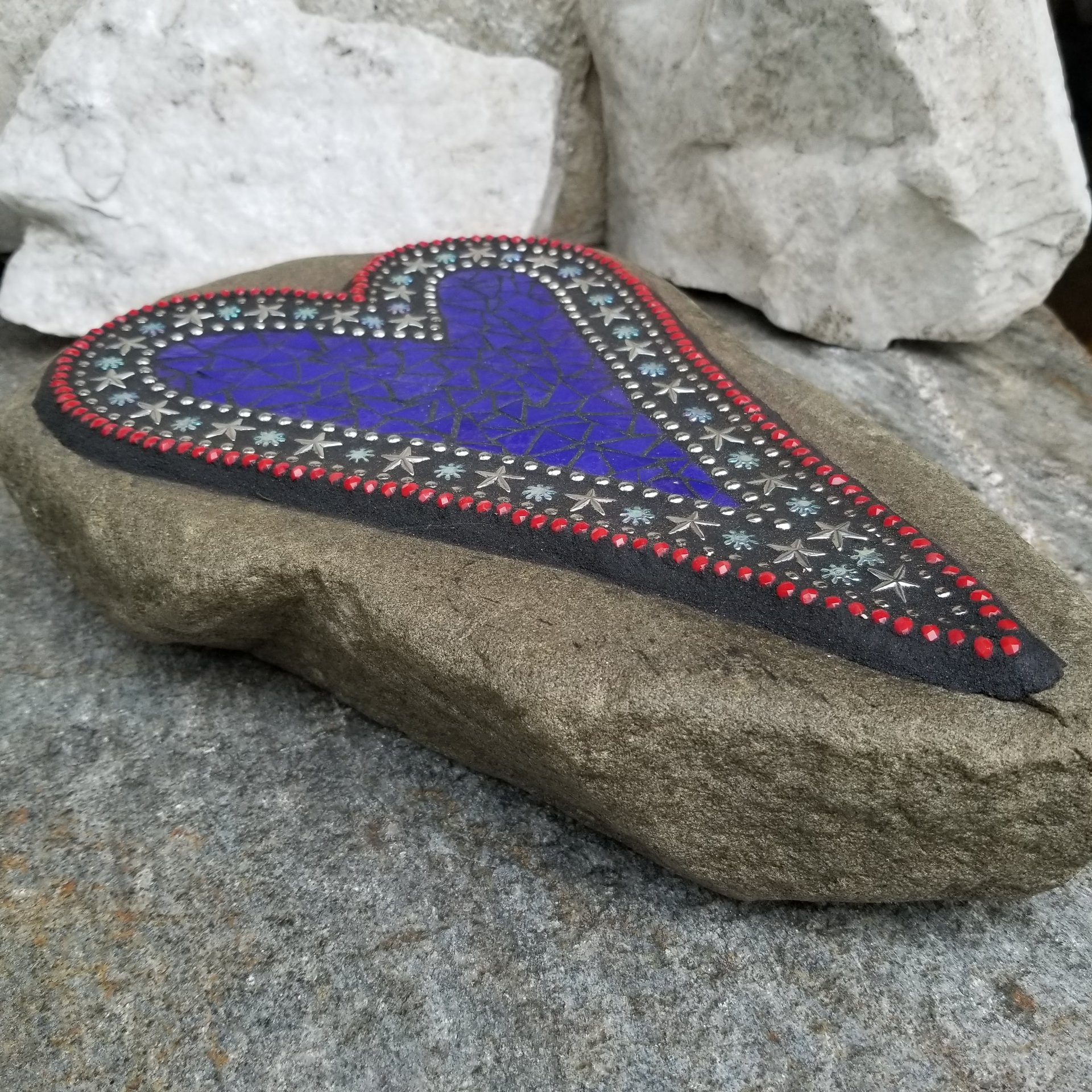 Americana Heart -Mosaic / Garden Stone