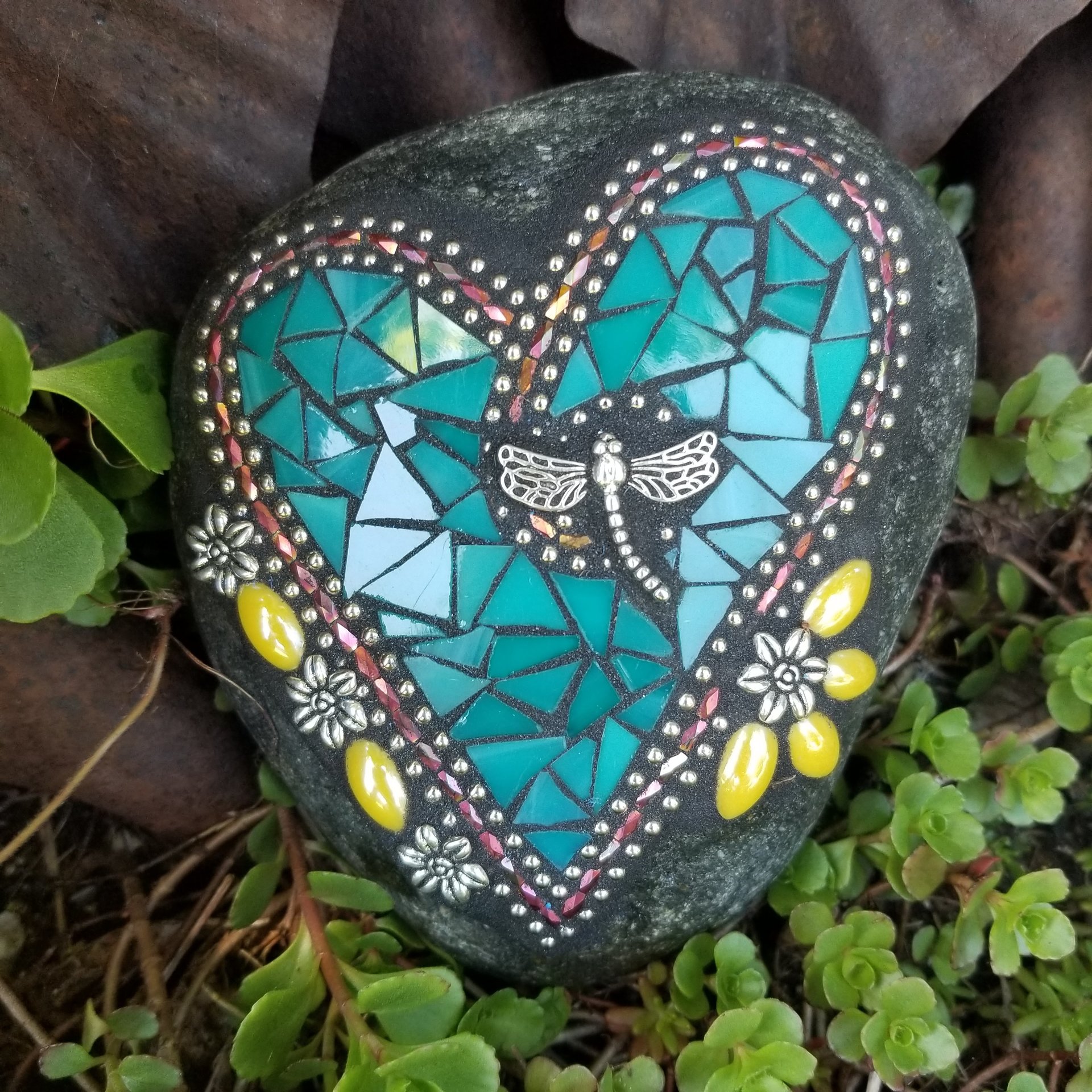 Teal Mosaic Heart Garden Stone, GardnerGift, Garden Decor