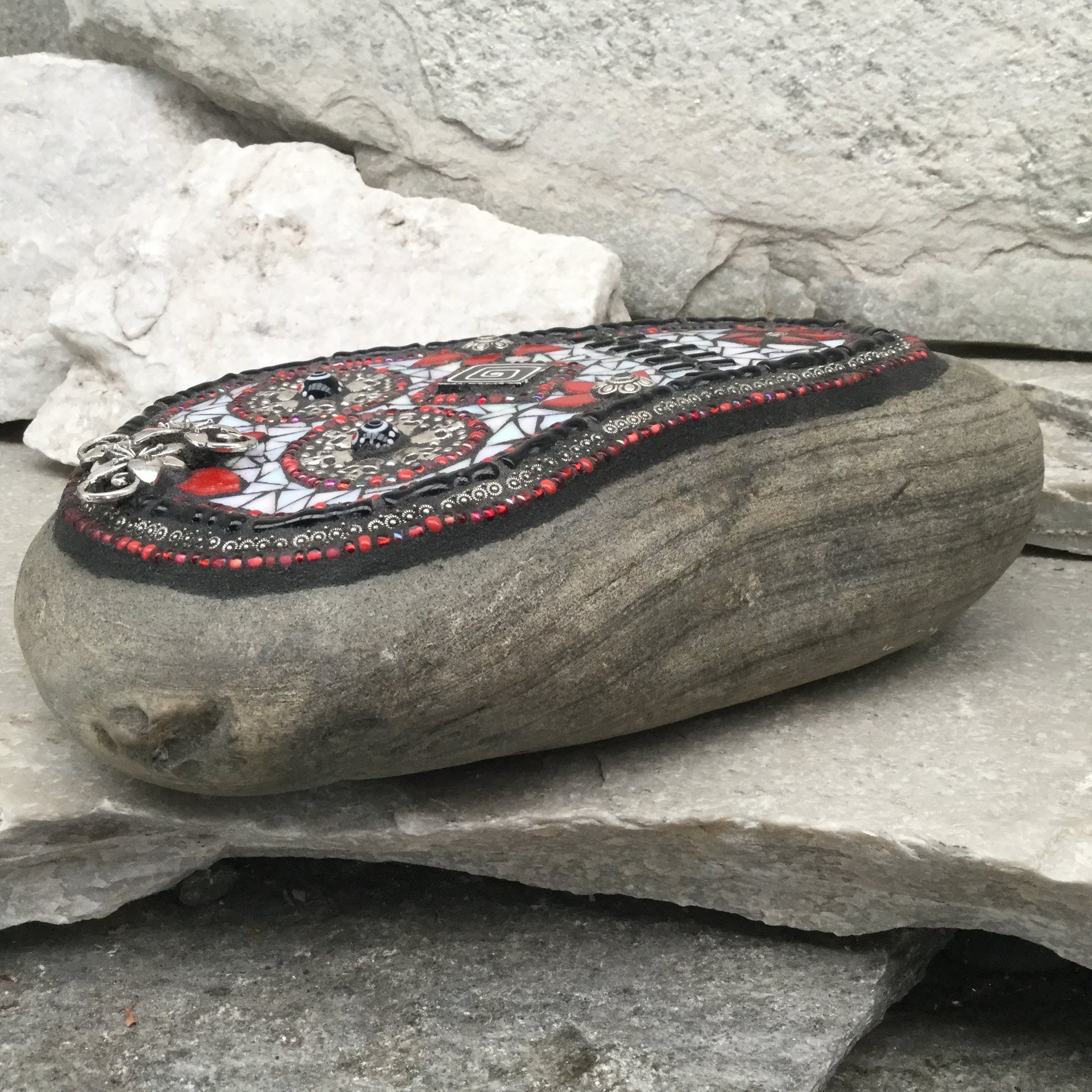 Day of the Dead /Dia de los Muertos / Skull Mosaic  / Garden Stone