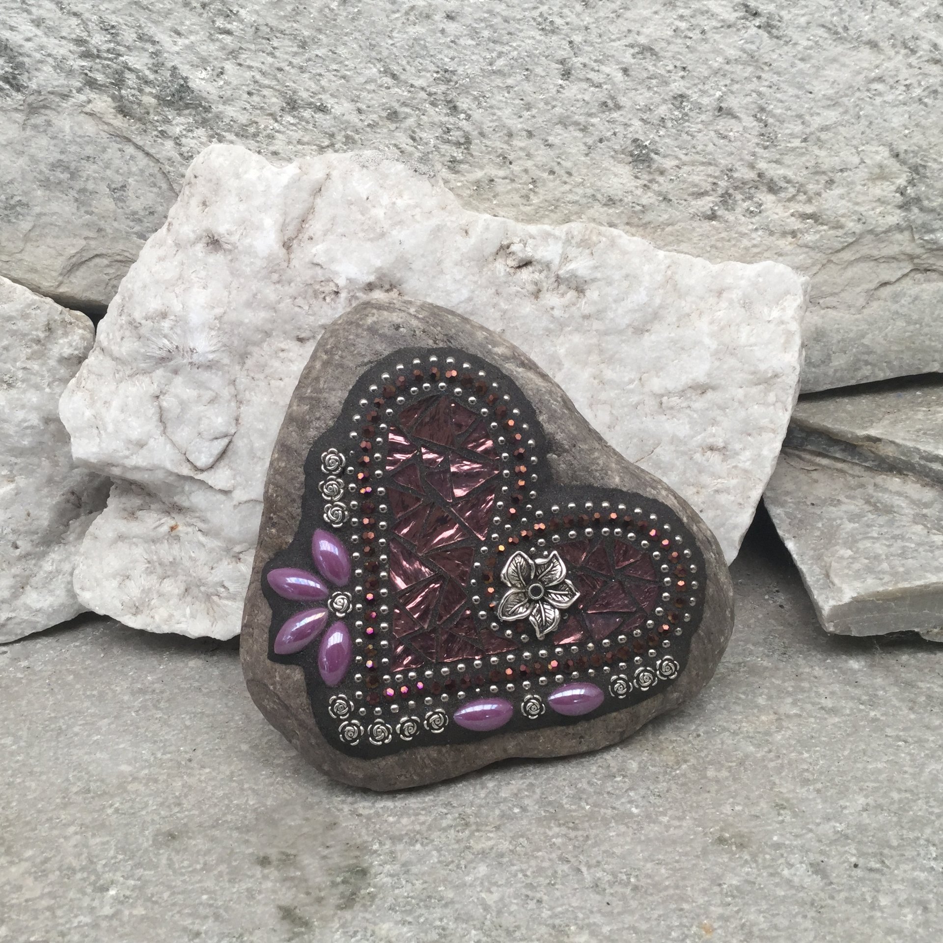 Purple Mirror Glass Mosaic Heart Garden Stone, GardnerGift, Garden Decor