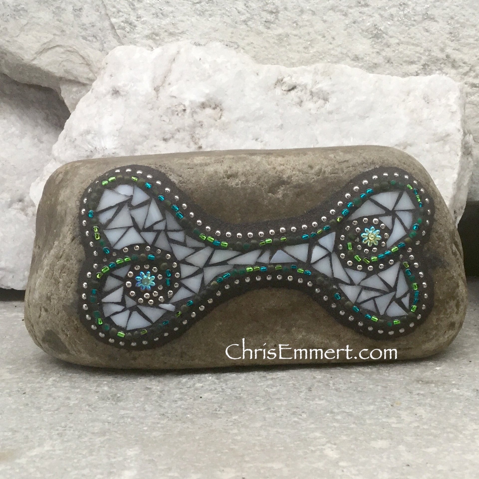 White Bone, Green, Pet Memorial, Garden Stone