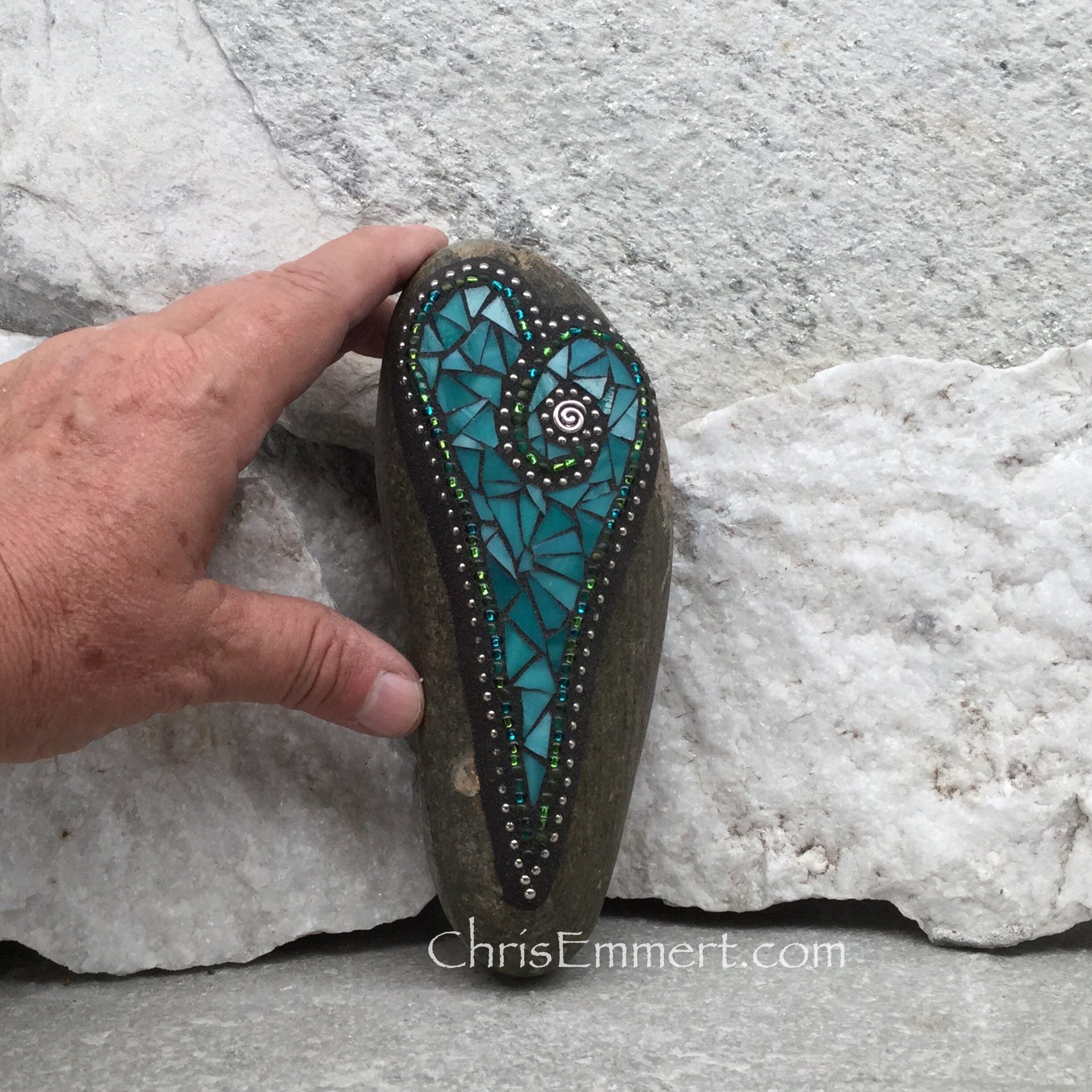 Teal Blue Mosaic Heart, Mosaic Rock, Mosaic Garden Stone, Home Decor, Gardening, Gardening Gift,