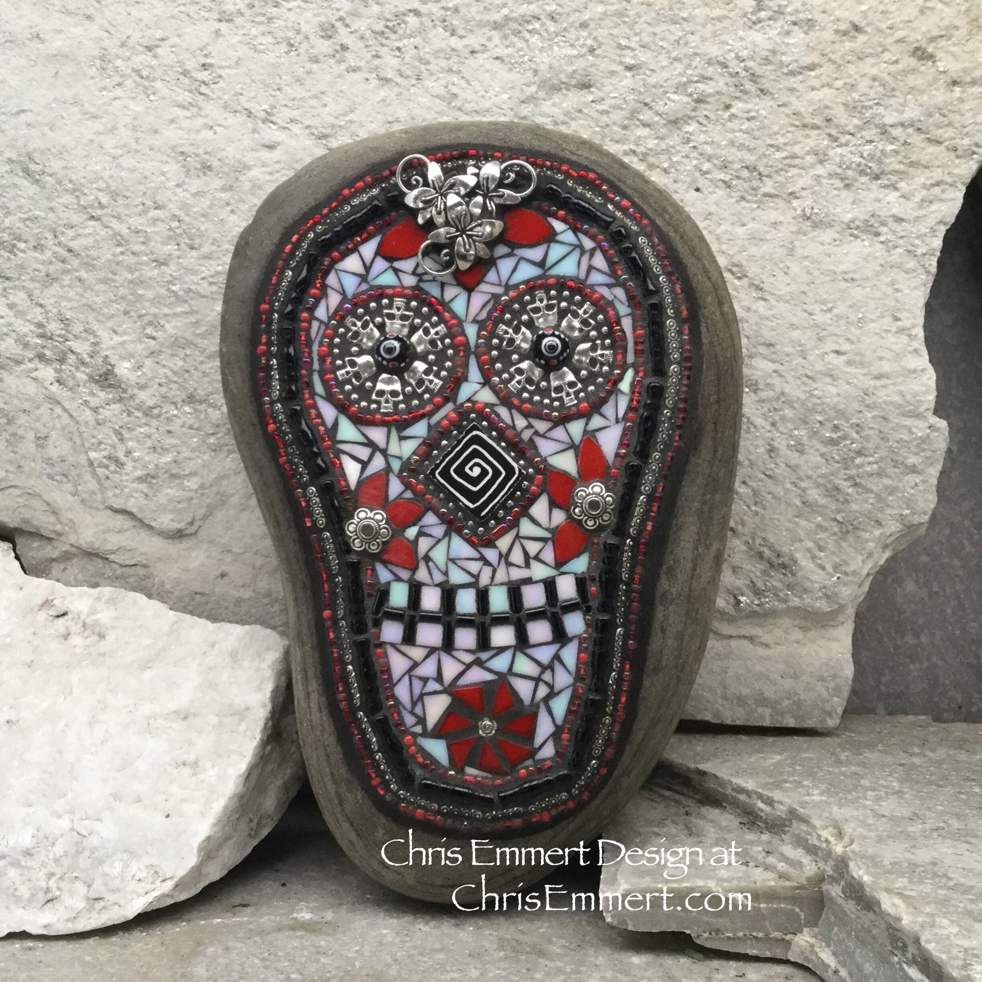 Day of the Dead /Dia de los Muertos / Skull Mosaic  / Garden Stone