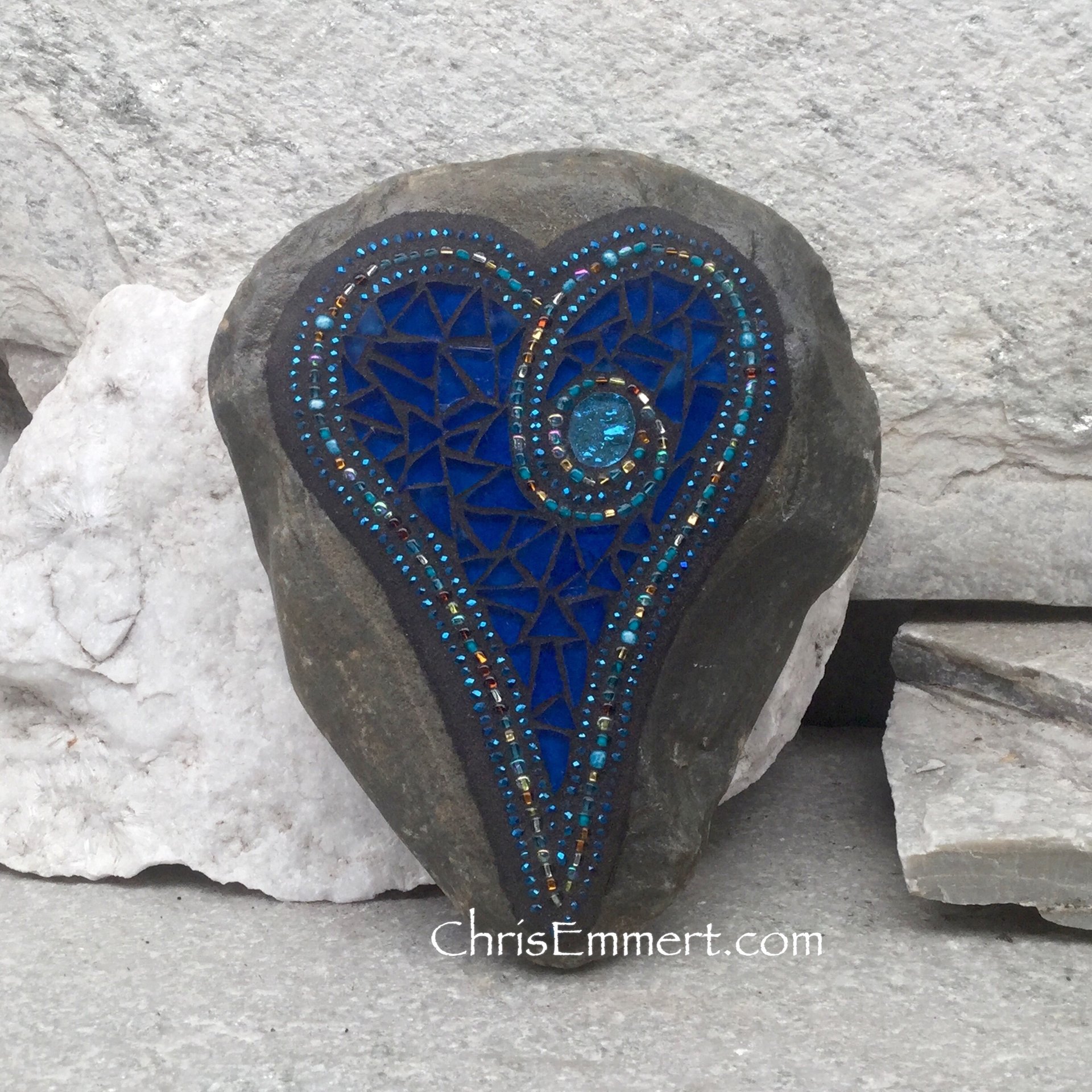 Cobalt Blue Mosaic Heart, (B) Mosaic Garden Stone, Gardner Gift, Garden Decor, Mosaic Rock