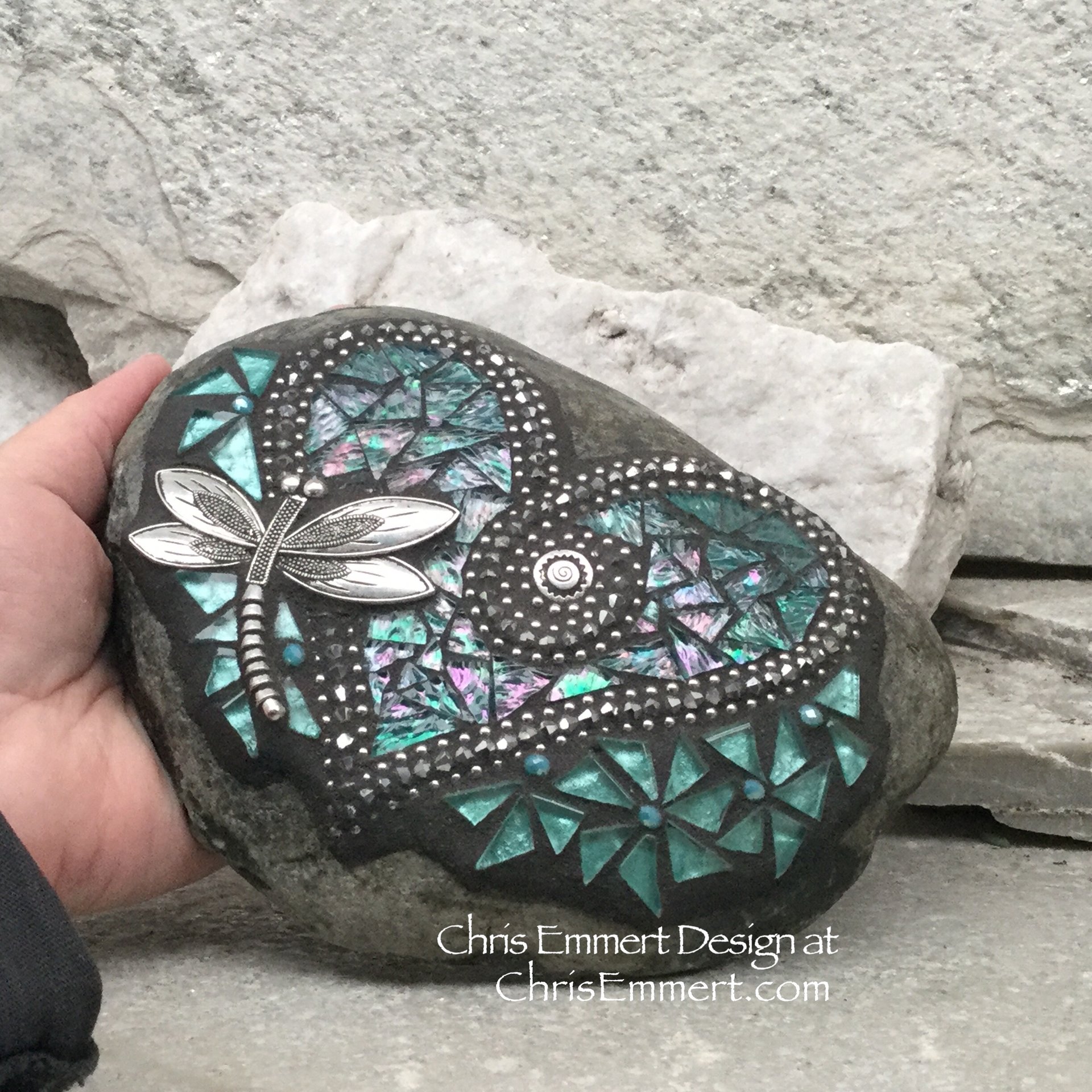 Pinwheel Flowers on a Turquoise Heart, Garden Stone, Mosaic, Garden Decor