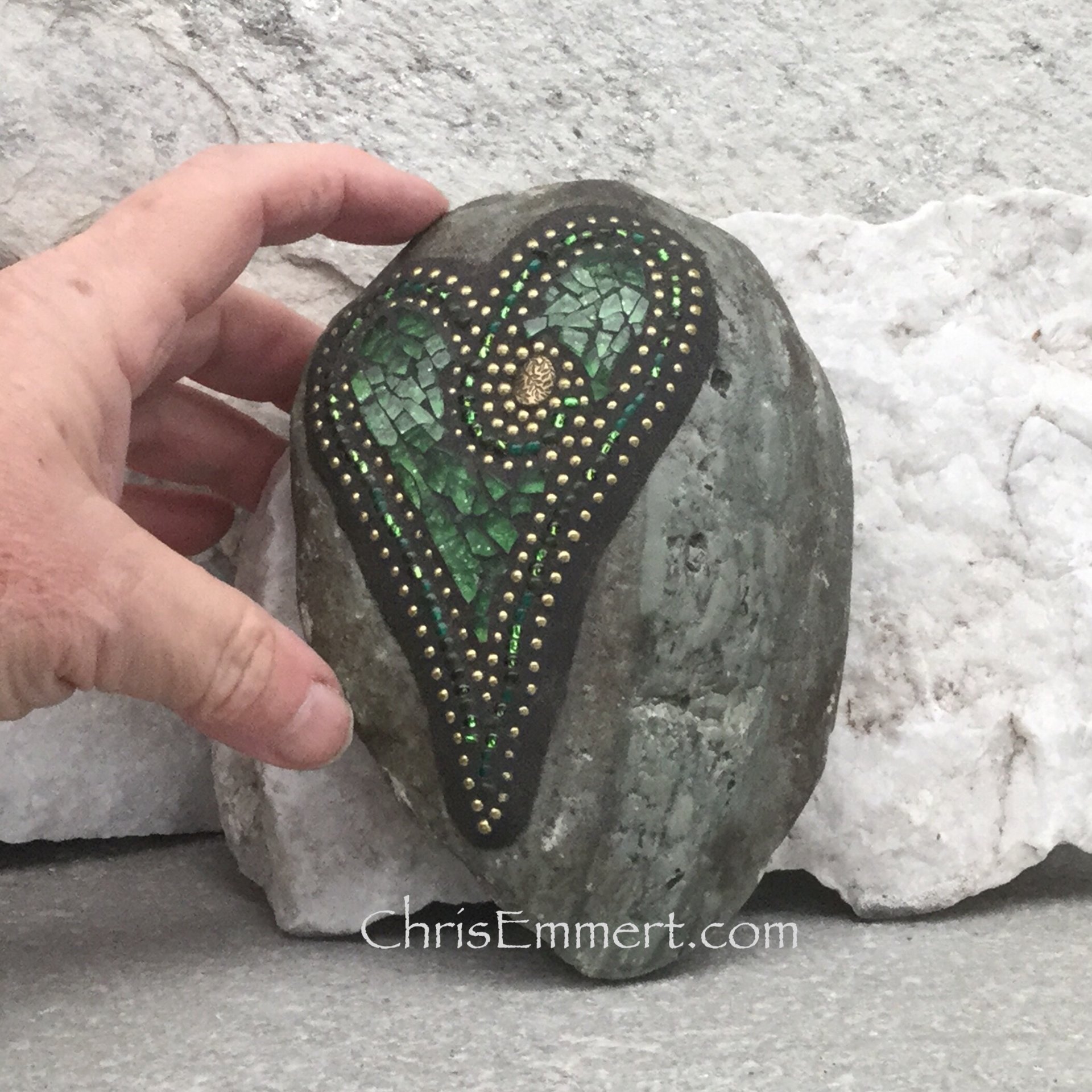 Green Heart,  Mosaic Rock, Garden Stone, Home Decor, Gardener Gift, Garden Decor,