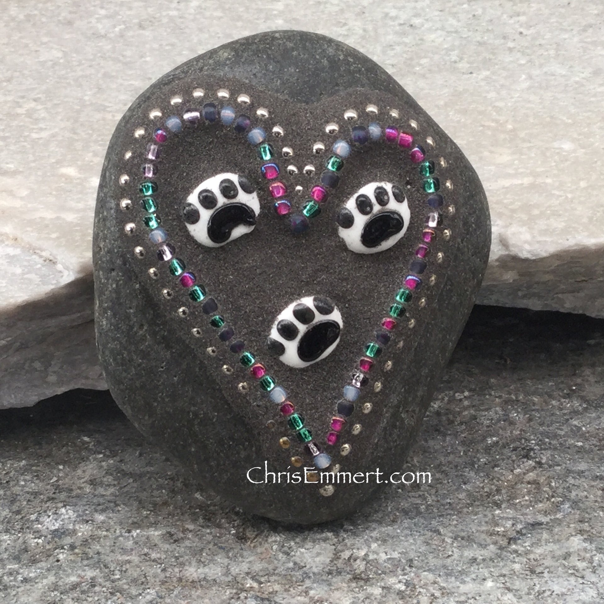 Garden Stone/Paperweights, Paw Heart, Group Mosaic, Pet Memorial, Mosaic Garden Stone, Home Decor, Gardening, Gardening Gift,