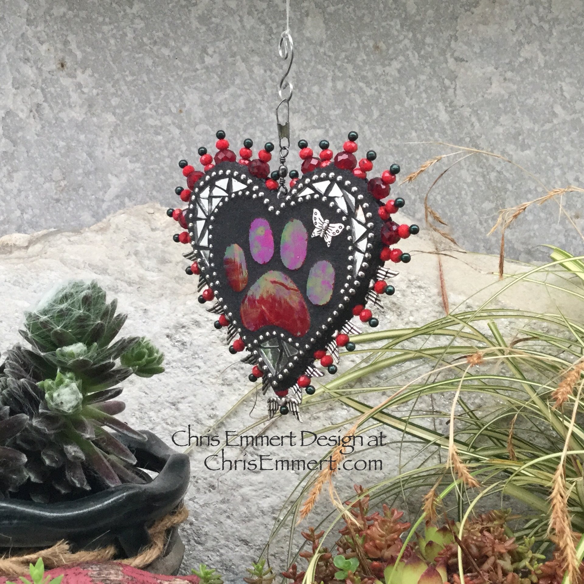 Red Paw Print Garden Spinner, Home Decor, Garden Decor, Gardening Gift,