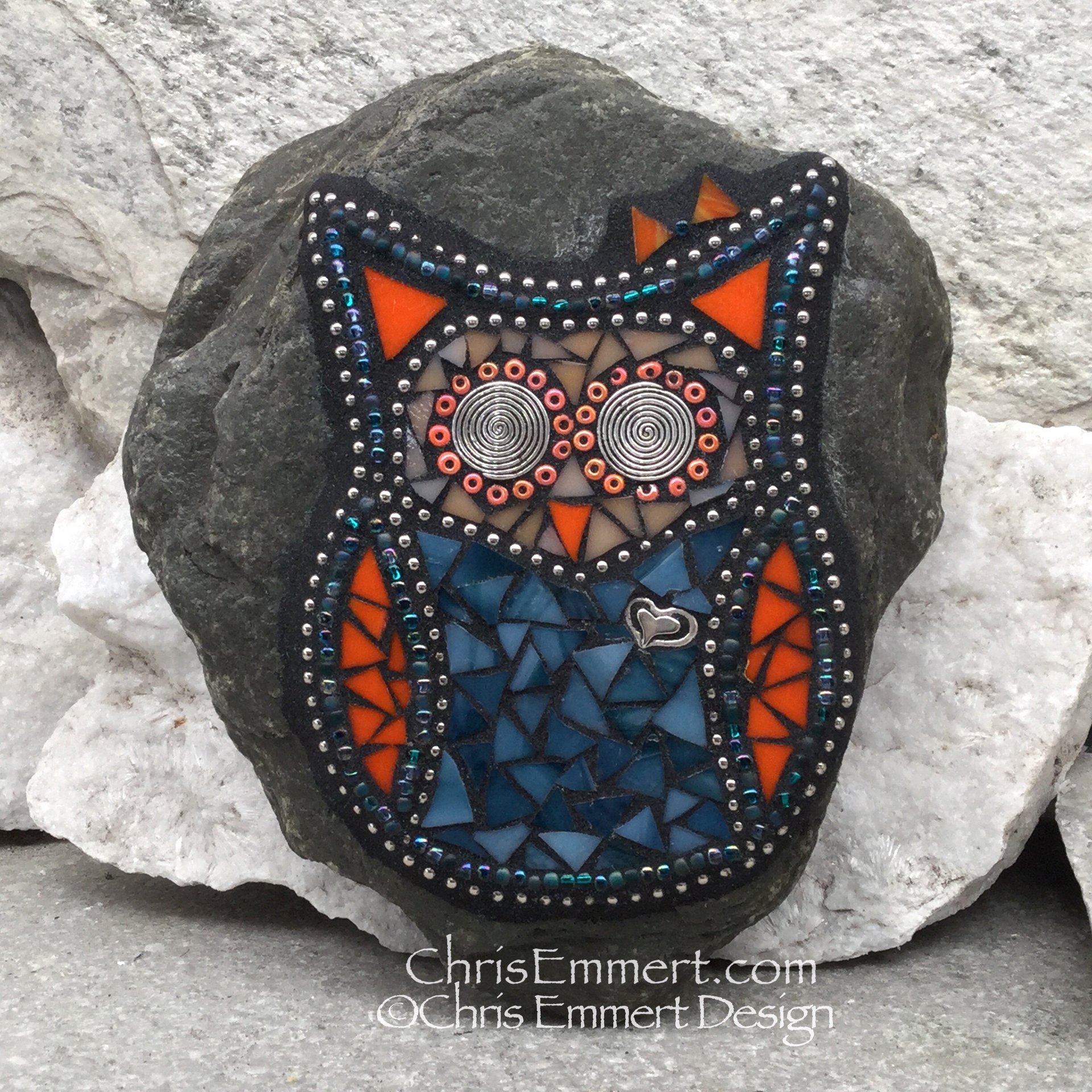 Owl Mosaic Garden Stone,gardener gift, home décor, mosaic art, housewarming, gardening, garden décor