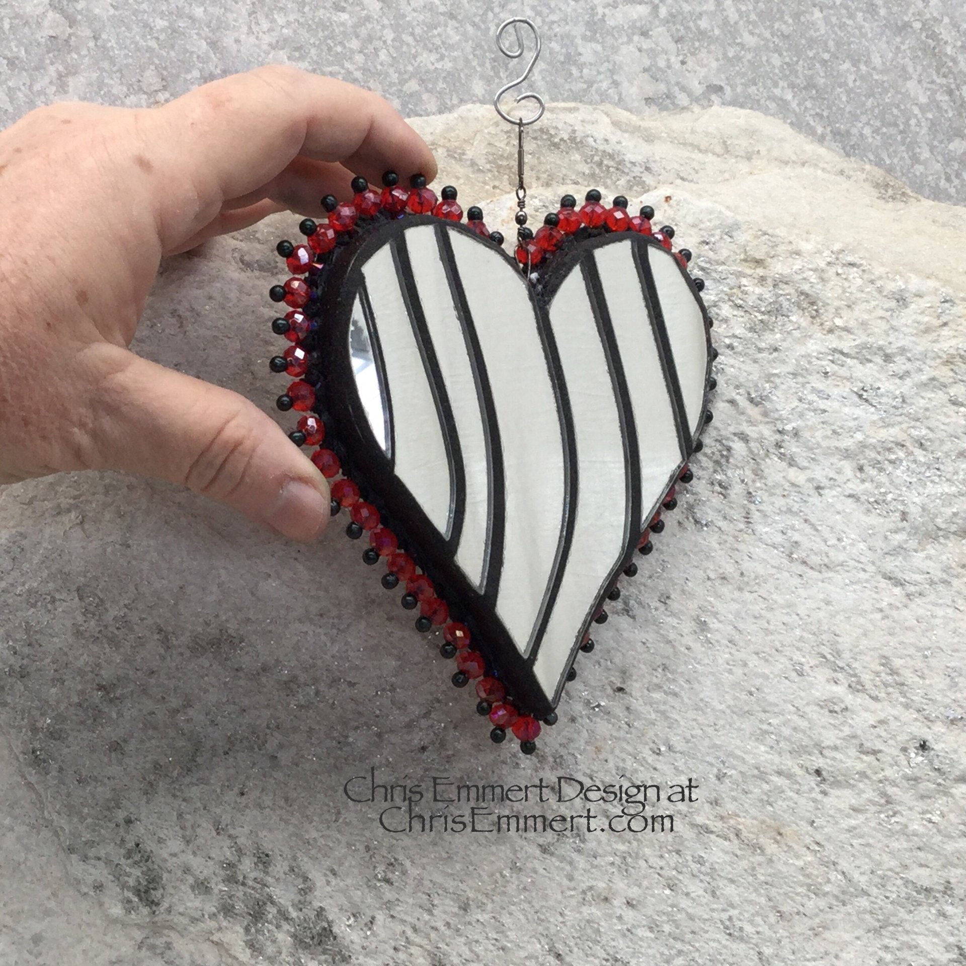 Red Heart Garden Spinner, Home Decor, Garden Decor, Gardening Gift,