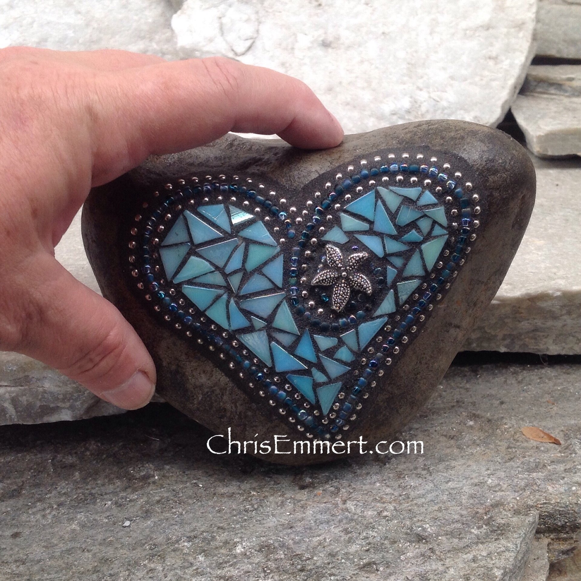 Iridescent Blue Mosaic Heart, Mosaic Garden Stone, Gardner Gift, Garden Decor, Mosaic Rock