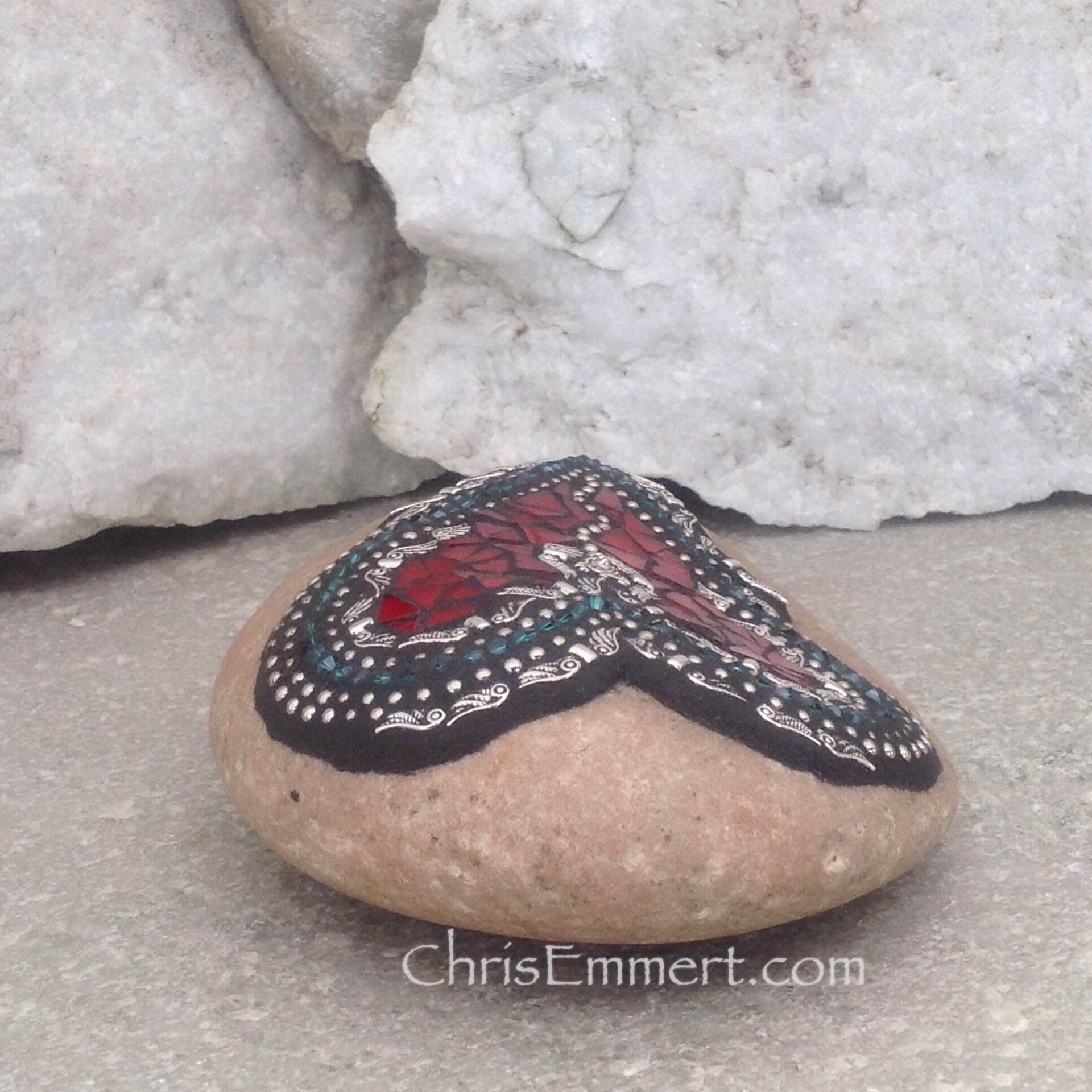 Angel Wing Mosaic Heart, Mosaic Rock, Garden Stone, Home Decor, Gardener Gift, Garden Decor,