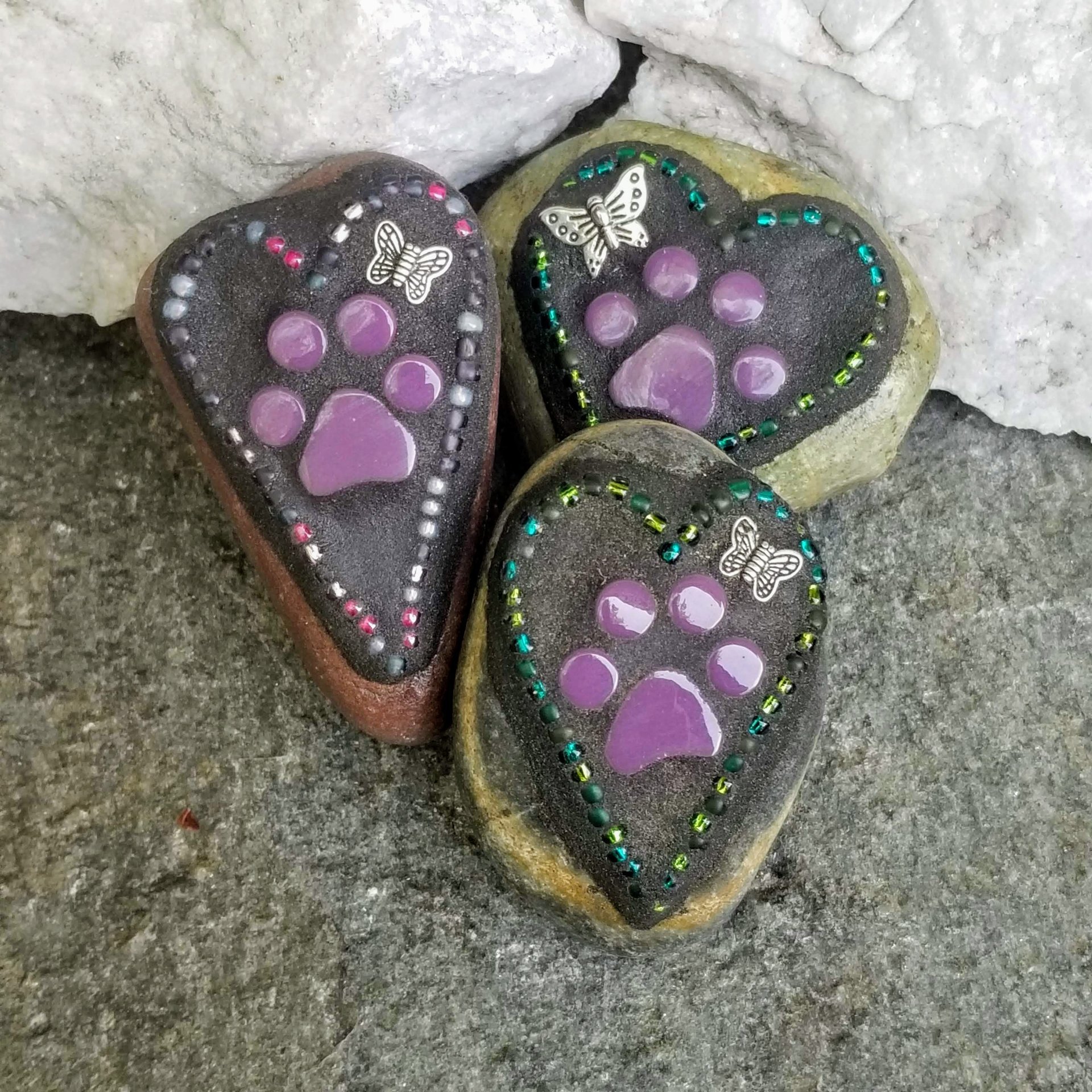 3 Little Purple Paw Prints, Garden Stone, Pet Memorial, Garden Decor