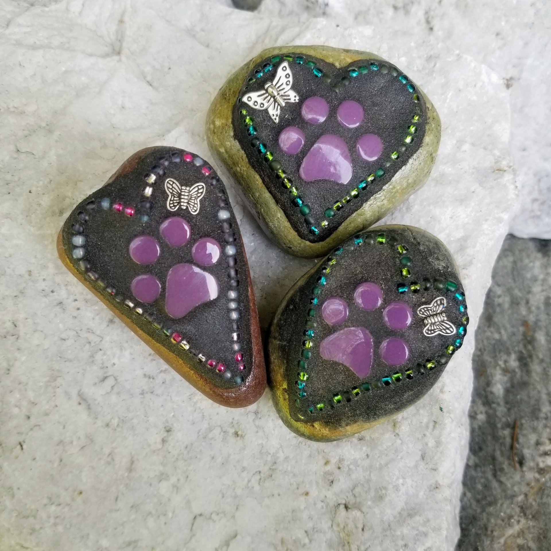 3 Little Purple Paw Prints, Garden Stone, Pet Memorial, Garden Decor