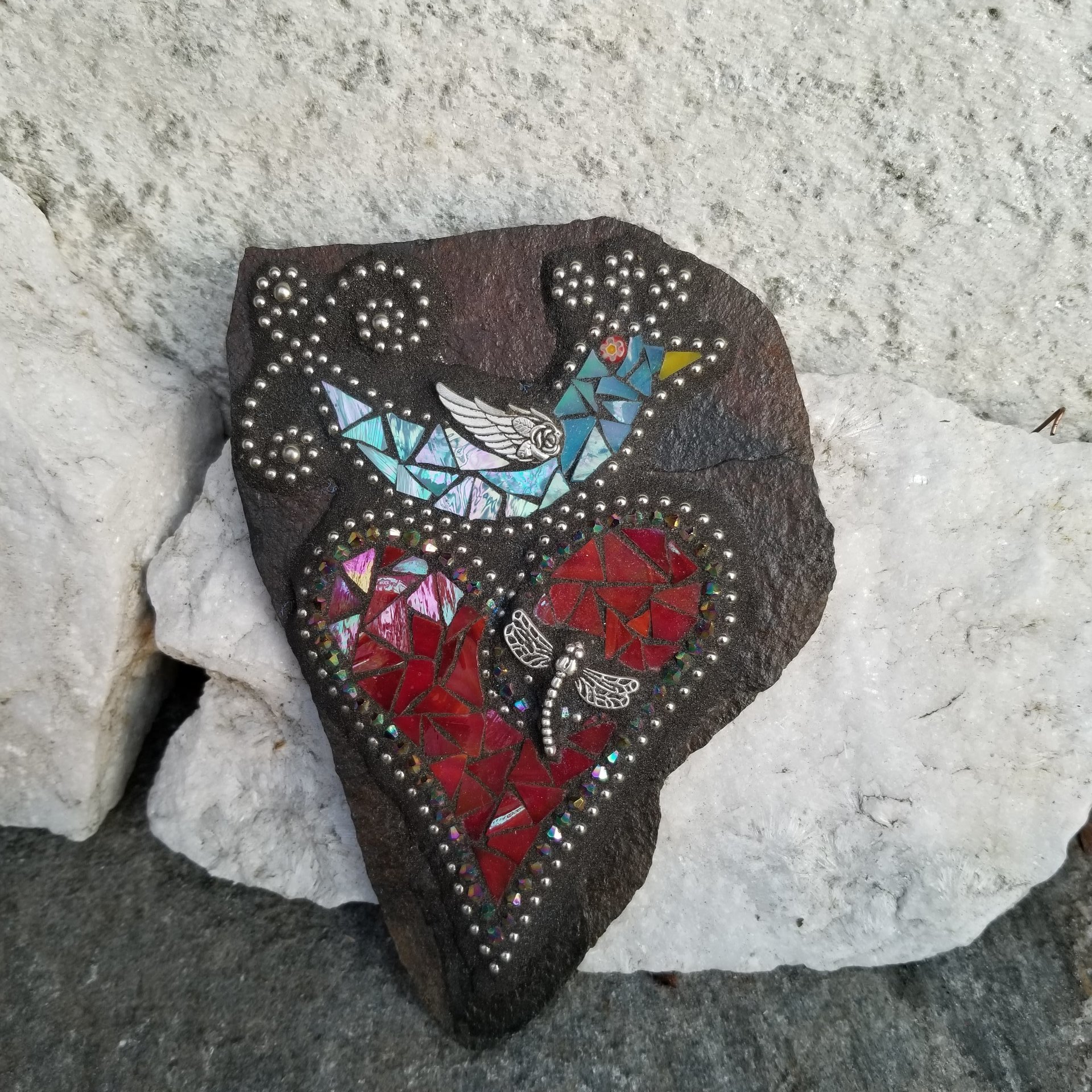 Blue Bird on a Red Heart, Wall Hanging Slate, Mosaic Garden Stone, Porch Decor, Wall Decor