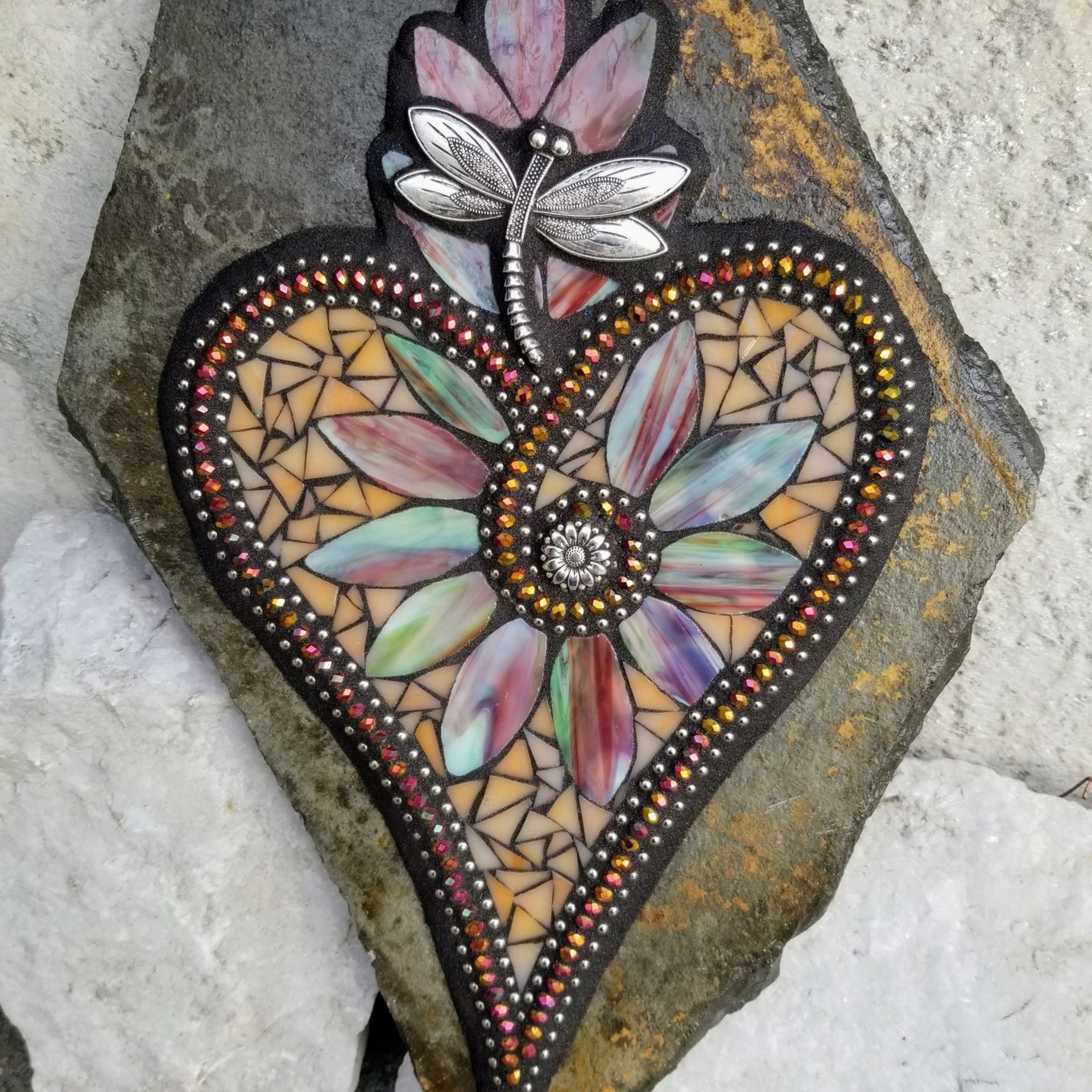 Peach Mixed Green/Brown Heart Mosaic / Garden Stone, Dragonfly